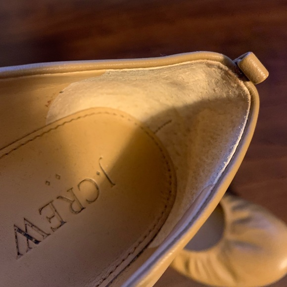J Crew Tan Ballet Flats - Size 6 - Picture 2 of 5